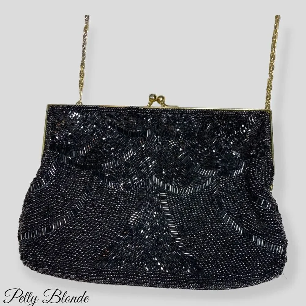 Elegant Black Beaded Clutch: Stunning Beadwork,‎ Dainty Strap, & Bronze Hardware
